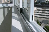 Алюминиевые раздвижные окна для балкона своими руками